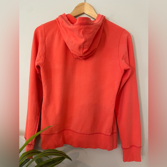 🗻 Columbia Woman’s Zip Up Sweater, size small - Picture 3 of 6